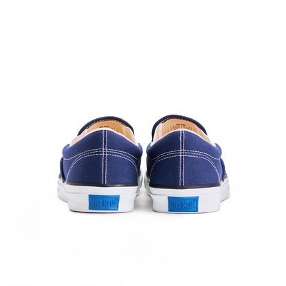 スリップ-オン ネイビー PN1521NV