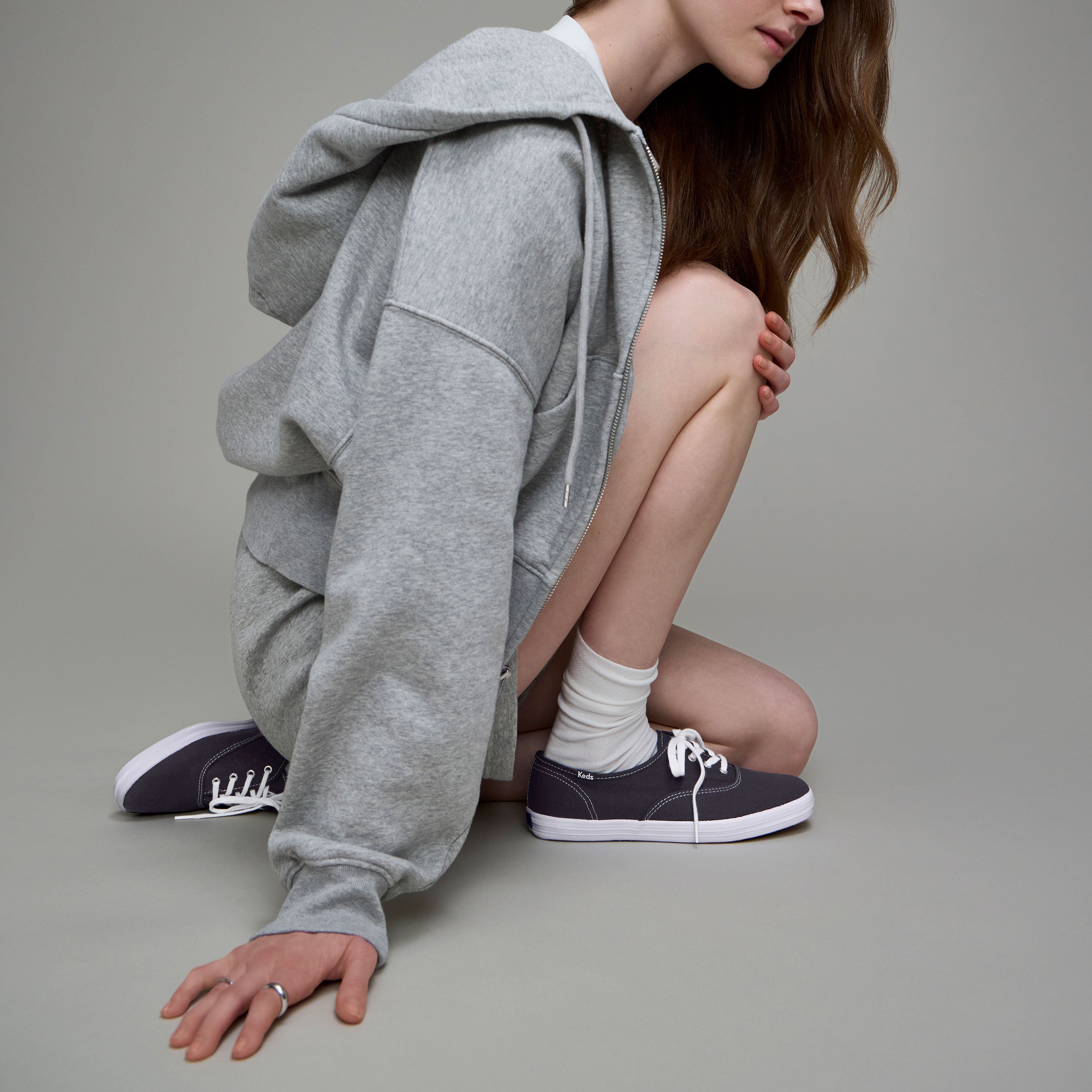 チャンピオン キャンバス ネイビー WF34200 – Keds